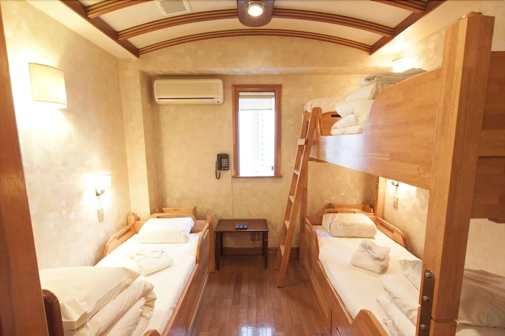 Capsule Inn Osaka - Caters To Men Exterior foto